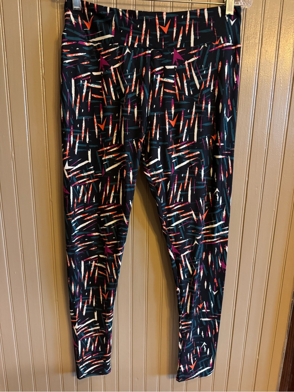 New LuLaRoe Black Leggings Orange, Teal & White Abstract Streaks tall & curvy